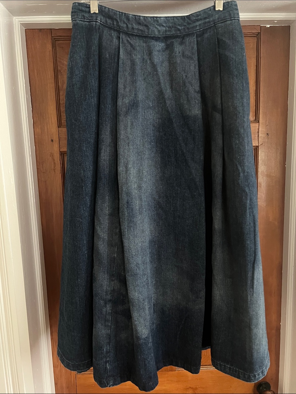Zara Dark Indigo Blue Denim Maxi Skirt w/ metal back zip and pockets!